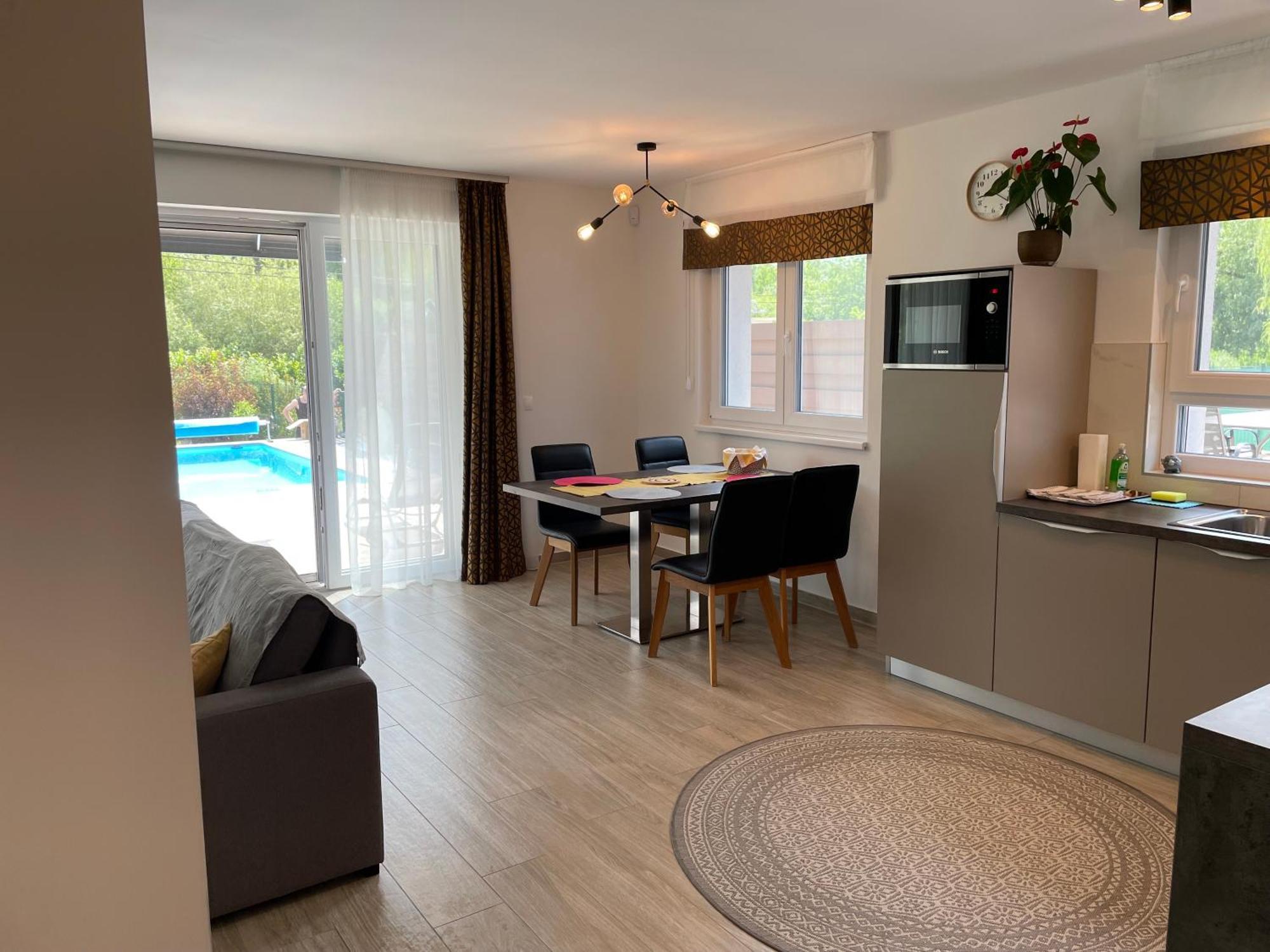Royalhill Apartman Vonyarcvashegy Exterior foto